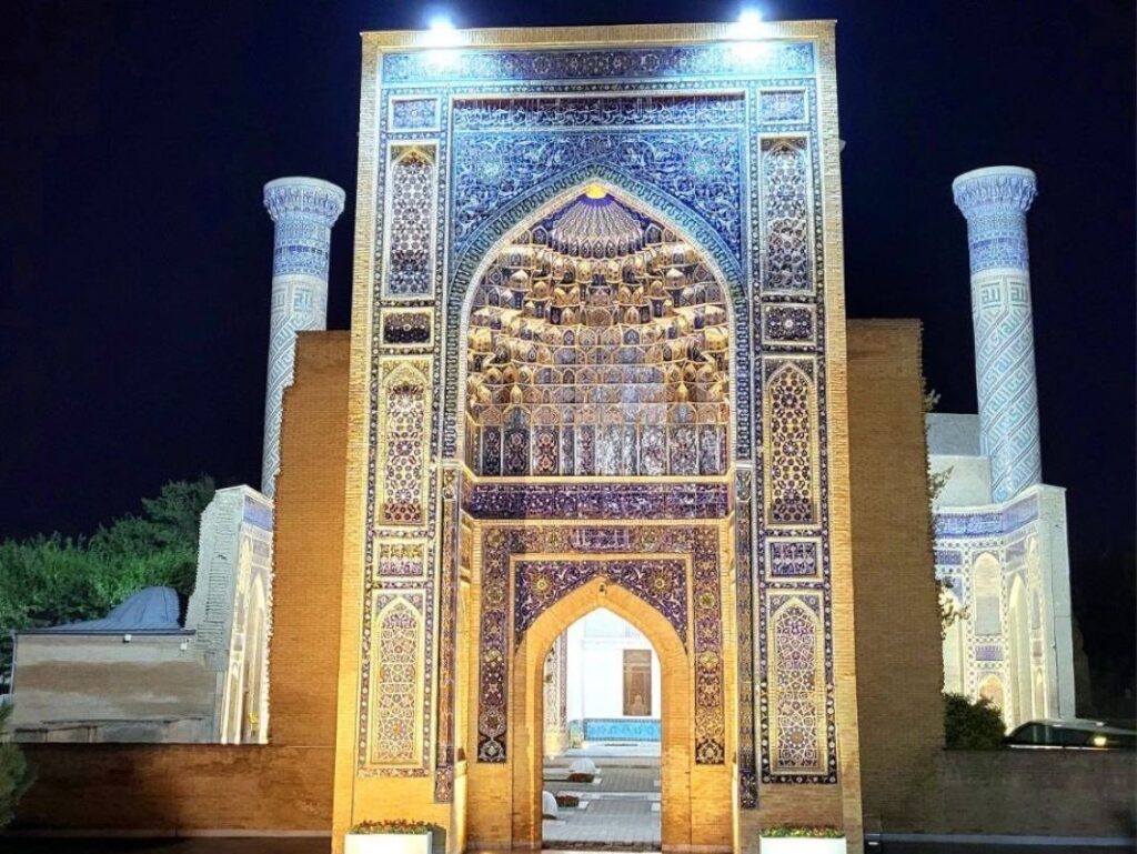 Tours to Uzbekistan, Samarkand, Buhara Tashkent Tours Kyrgyzstan, Silk Road, Tours Central Asia, Horse riding tour,