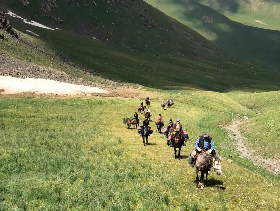 3_days_Horse_riding_tour